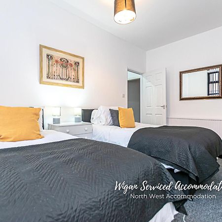 Wigan Serviced Accommodation Bagian luar foto