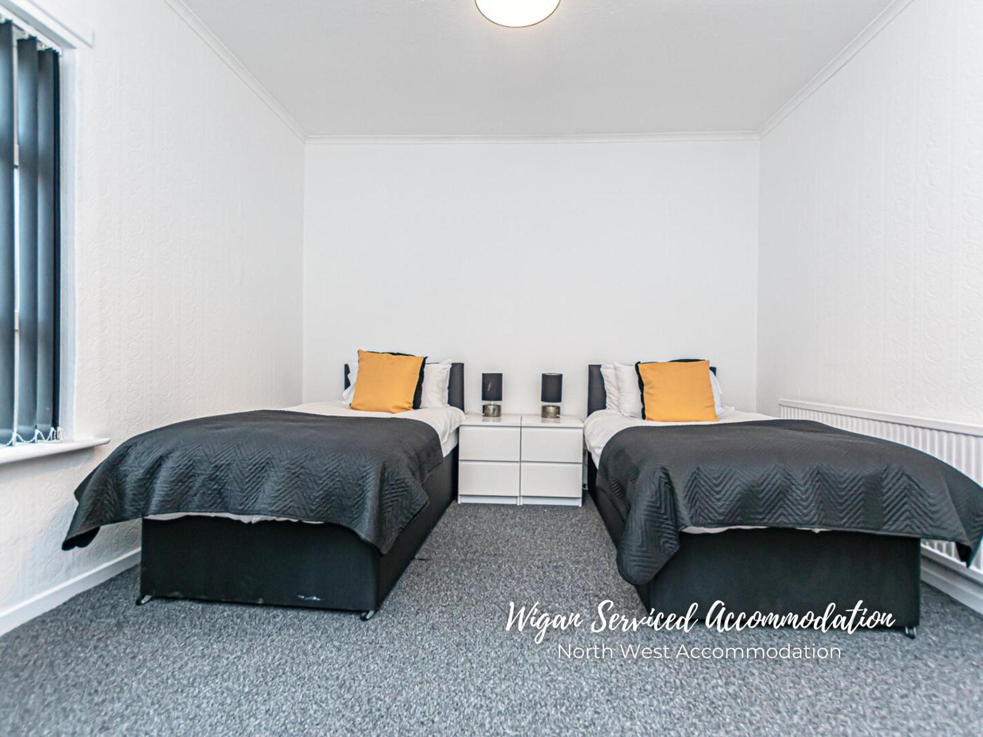 Wigan Serviced Accommodation Bagian luar foto