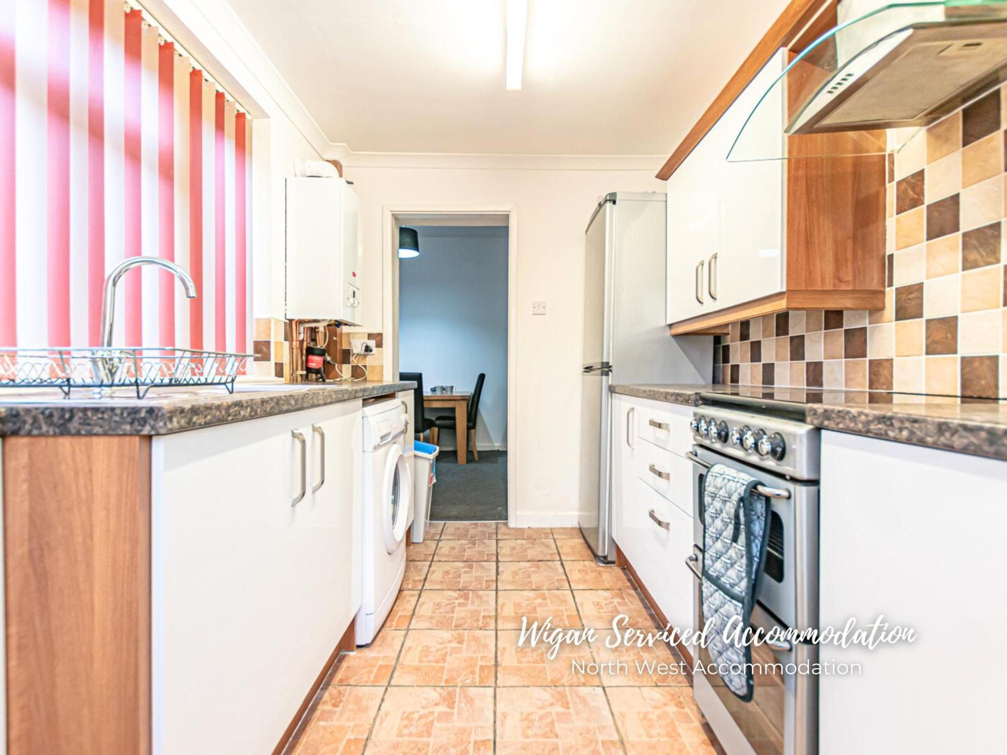 Wigan Serviced Accommodation Bagian luar foto