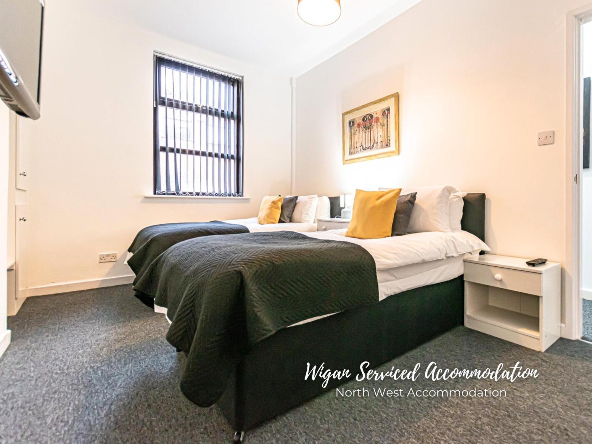 Wigan Serviced Accommodation Bagian luar foto