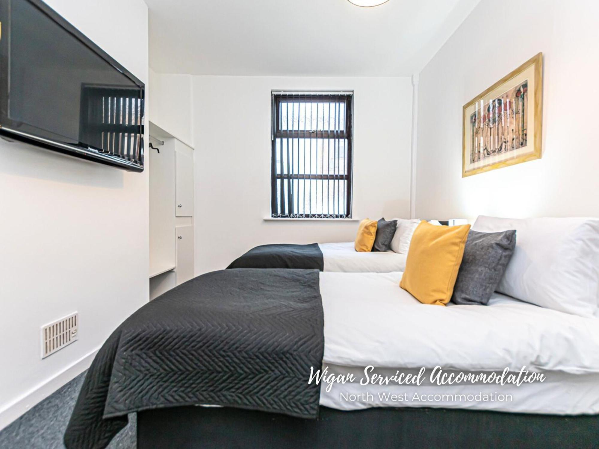 Wigan Serviced Accommodation Bagian luar foto